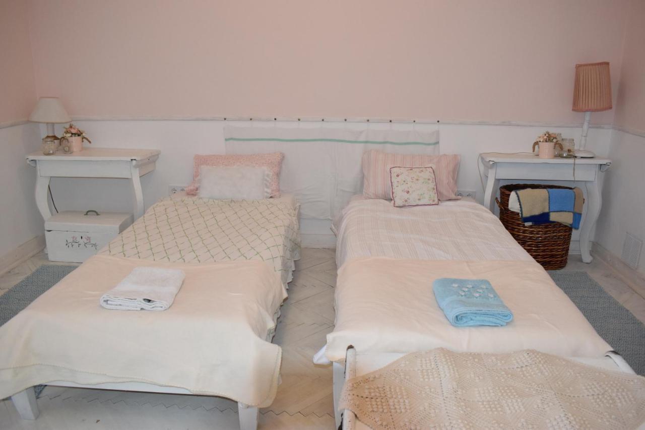 Malomszeg Apartman 2 Pécs Esterno foto